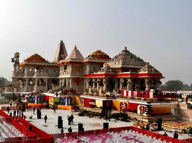 Ram Mandir Murti 2024: अयोध्या राम मंदिर मे विराजे रामलला, जाने क्यूं है रामलला की मूर्ति खास और जाने मूर्ति से संंबंधित अद्भूत रहस्य? Full Information 5 Ram Mandir Murti